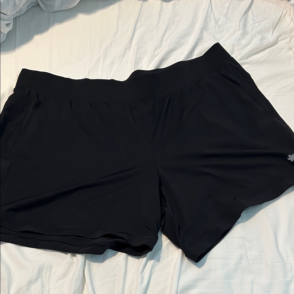 Tek Gear Women's Black Athletic Shorts 2x